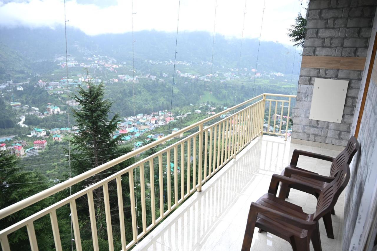 Highq Manali Hotel Bagian luar foto