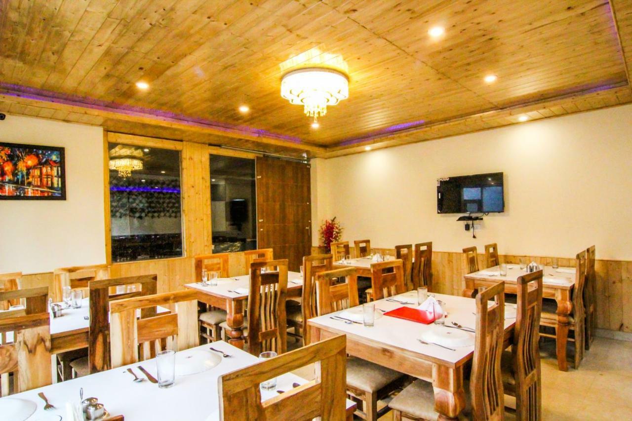 Highq Manali Hotel Bagian luar foto