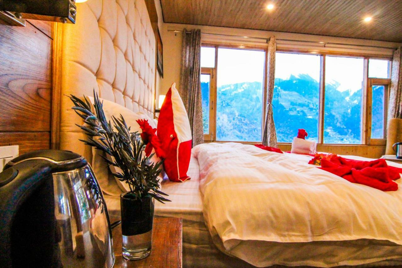 Highq Manali Hotel Bagian luar foto