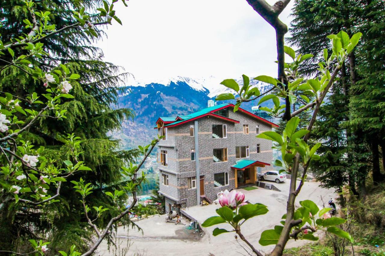 Highq Manali Hotel Bagian luar foto