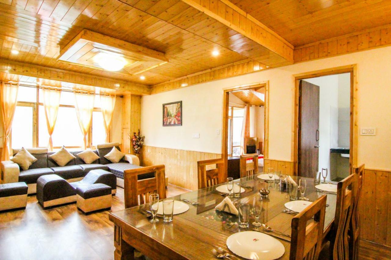 Highq Manali Hotel Bagian luar foto