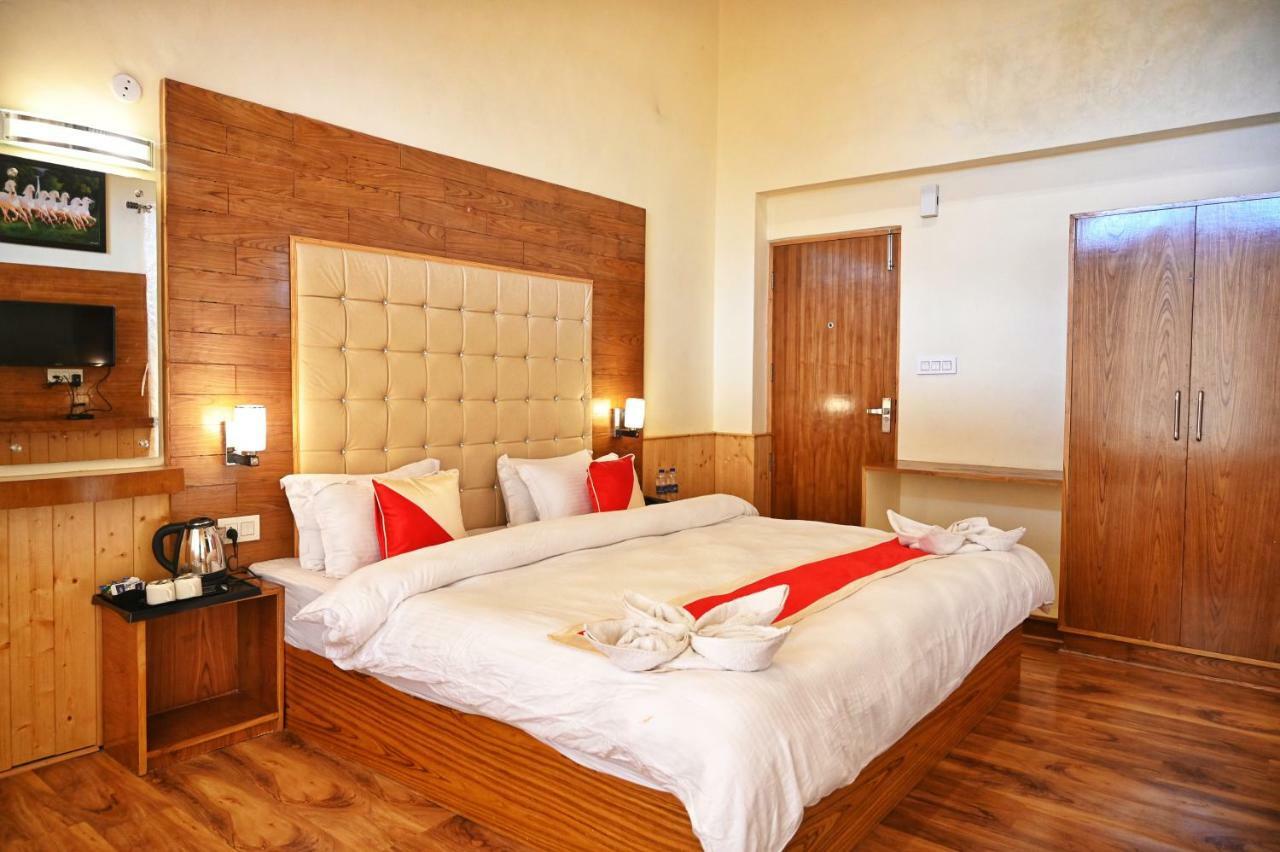 Highq Manali Hotel Bagian luar foto