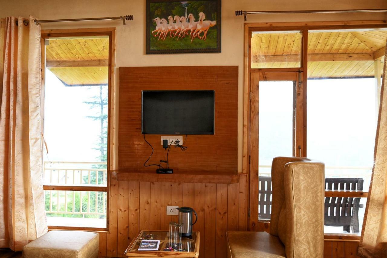 Highq Manali Hotel Bagian luar foto