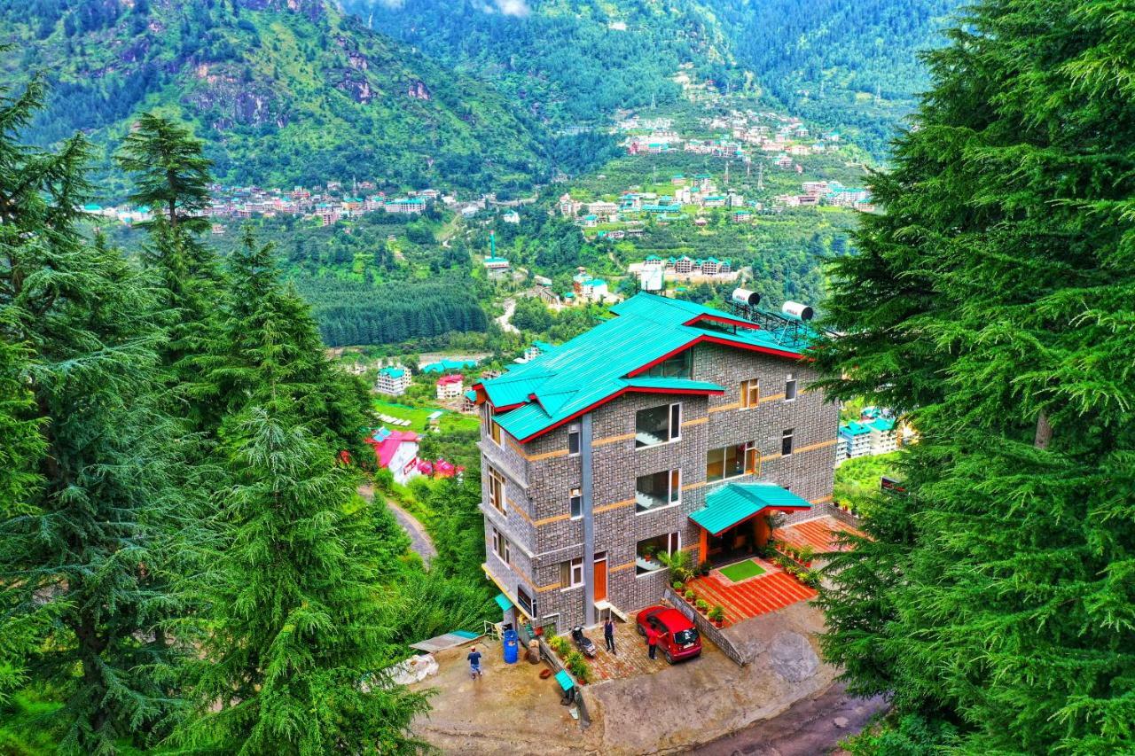 Highq Manali Hotel Bagian luar foto